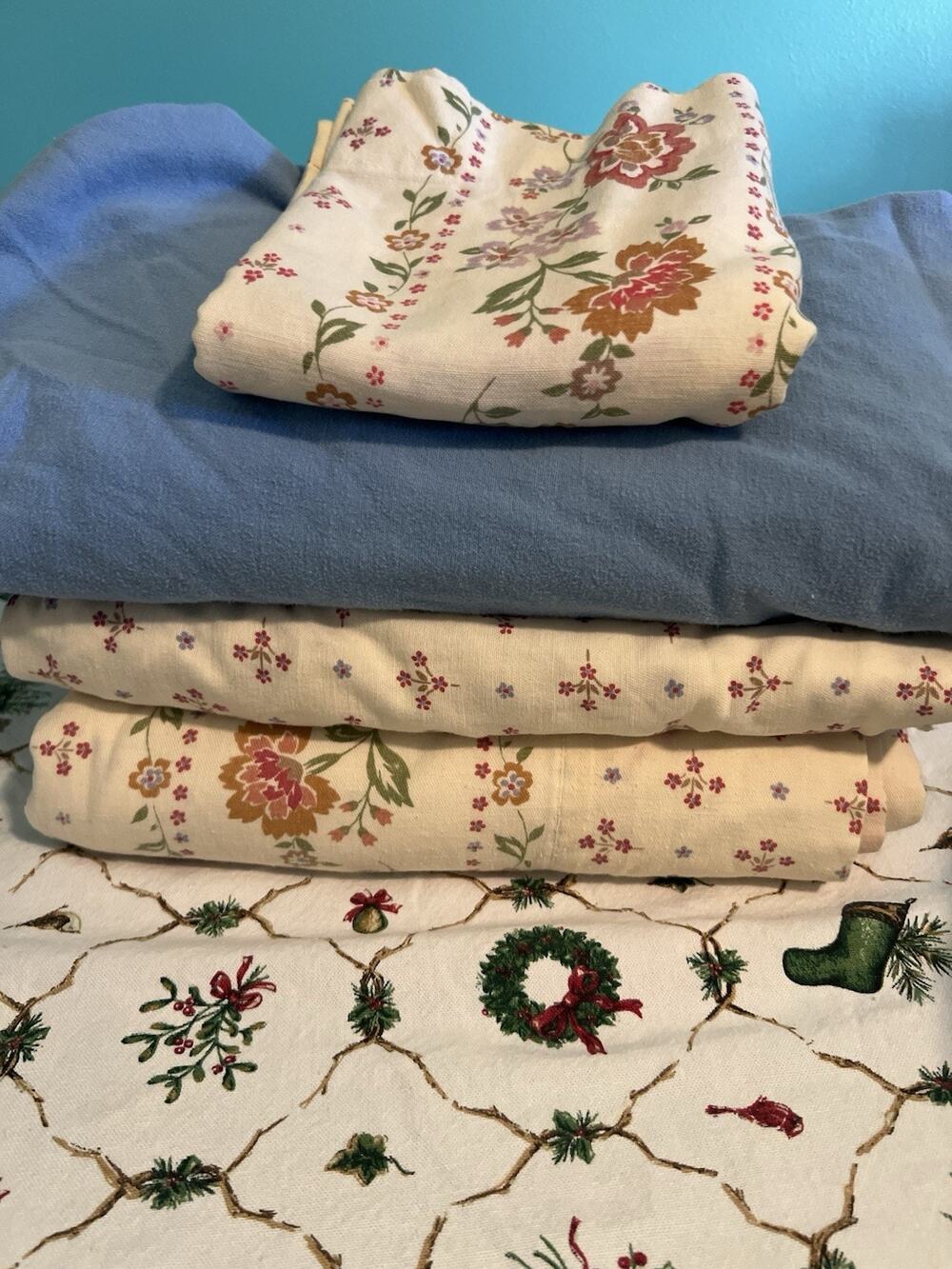 Vintage Twin Bedding Sheet Lot Tastemaker Floral Flannel & Lady Pepperell Blue